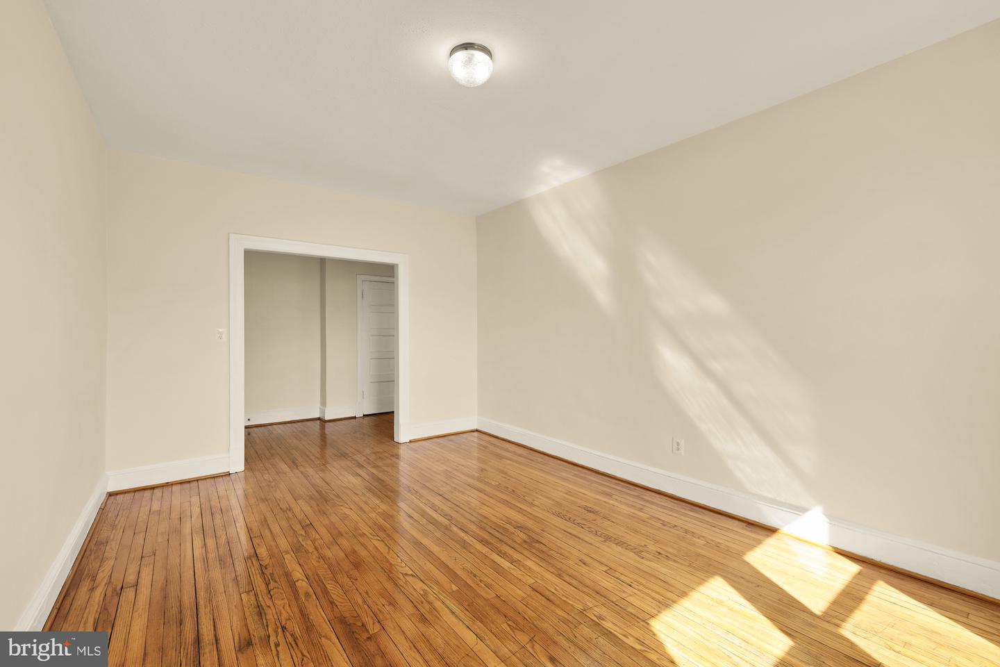 1457 Park Rd Nw #402 Property Photo 9
