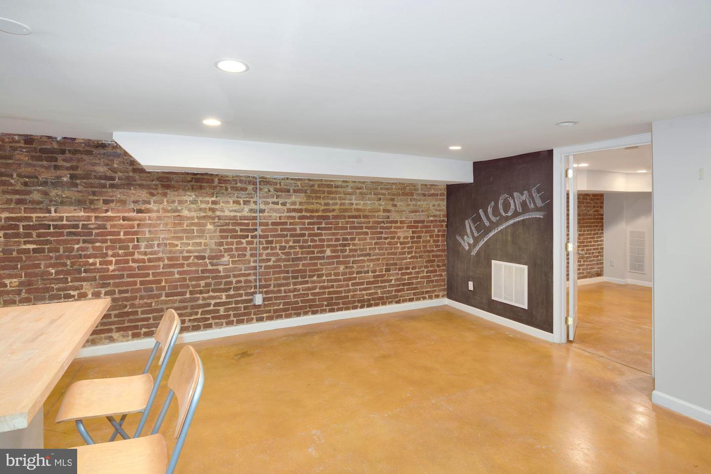 2721 Nw Ontario Rd Nw ##b Property Photo 13