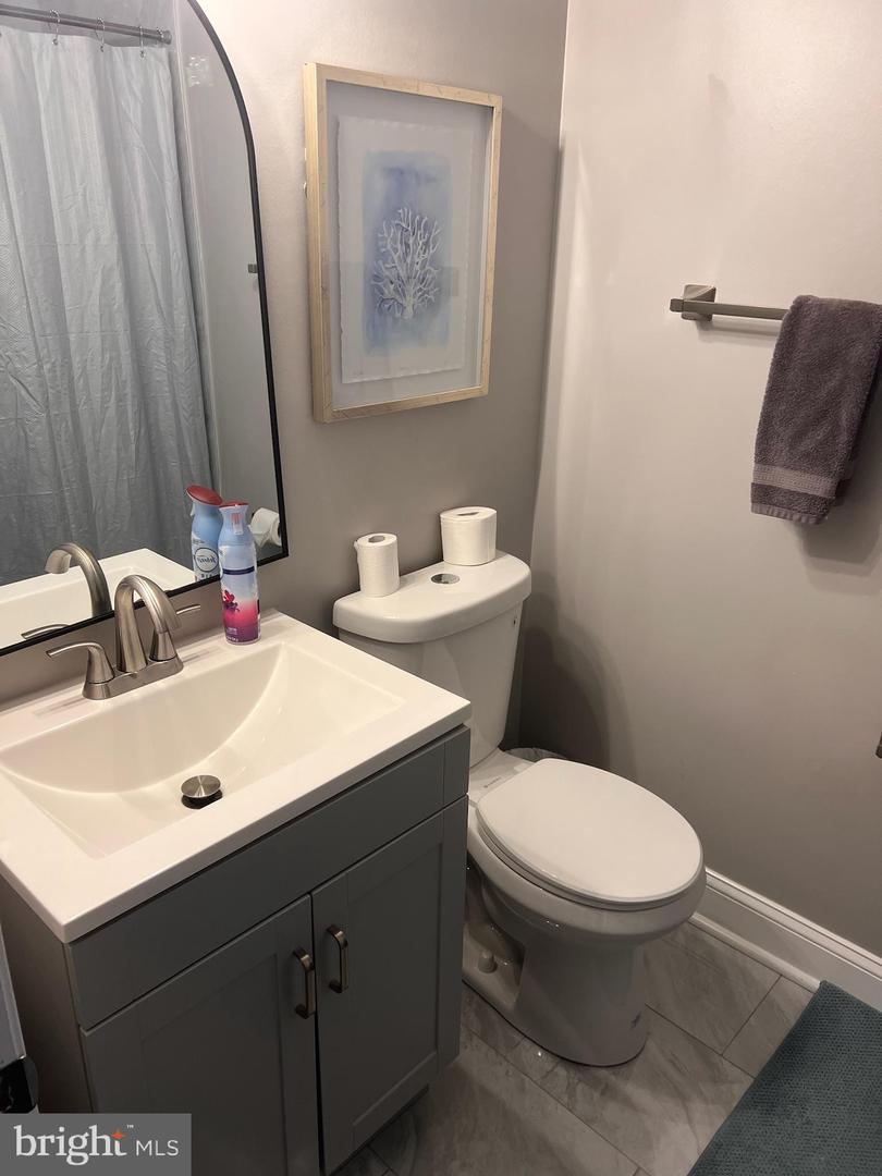 546 Hobart Pl Nw Property Photo 15