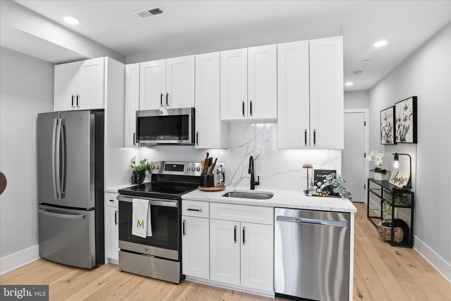 4014 Georgia Ave Nw #301 Property Photo 12