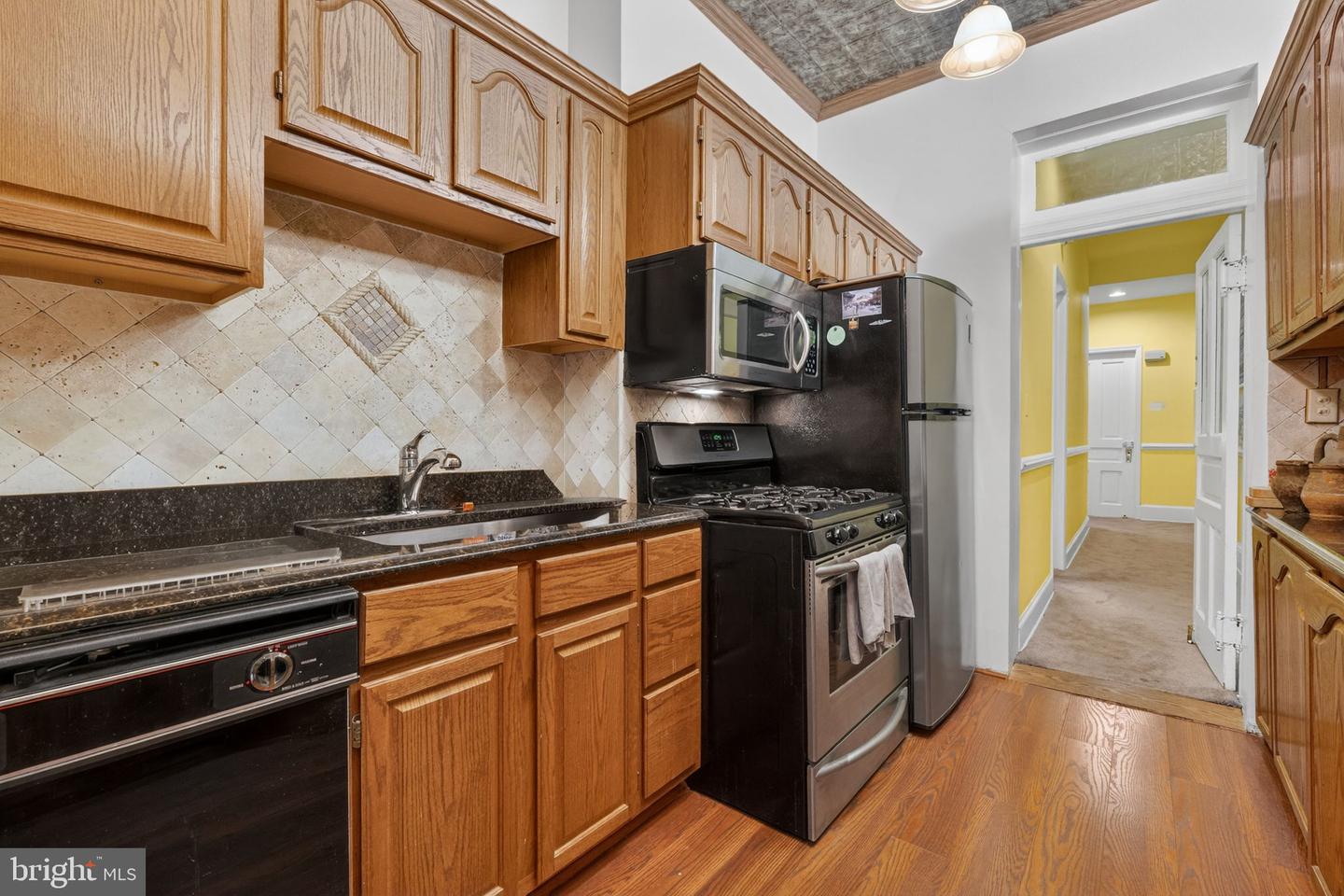 15 3rd St Ne #2 Property Photo 19