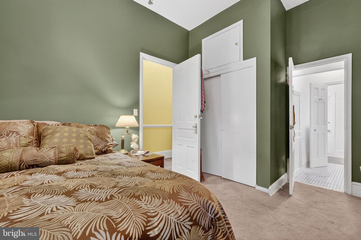 15 3rd St Ne #2 Property Photo 23