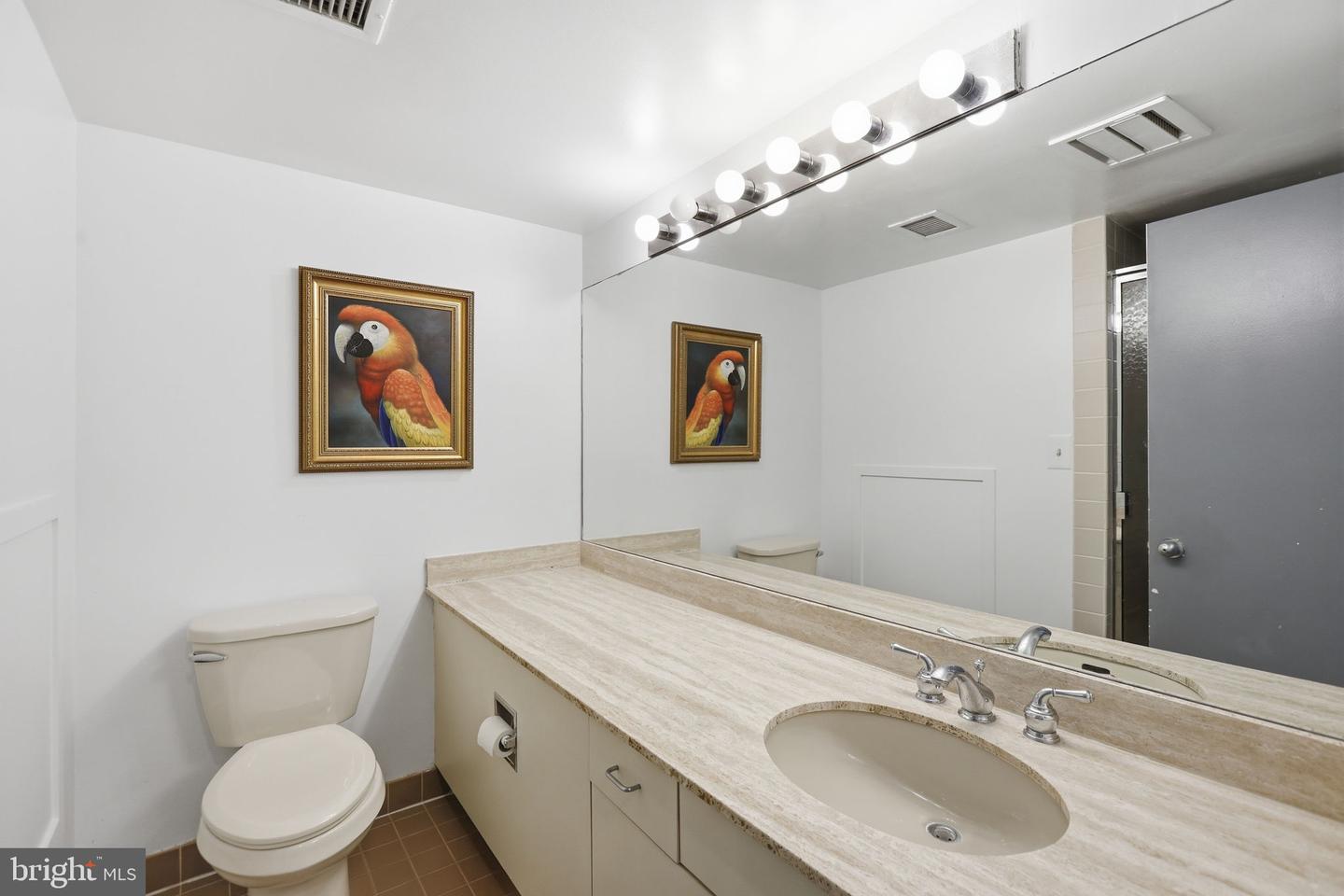 1015 33rd St Nw #402 Property Photo 15