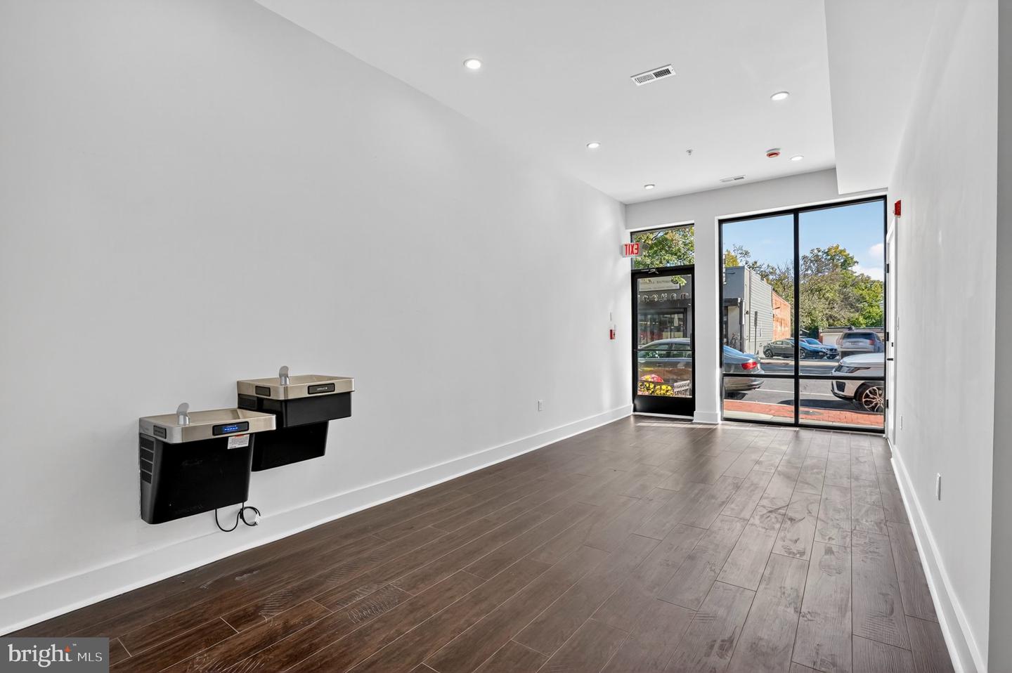 7321 Georgia Ave Nw Property Photo 2