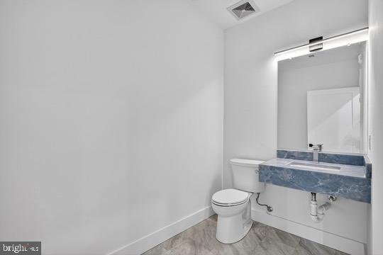 7321 Georgia Ave Nw Property Photo 9