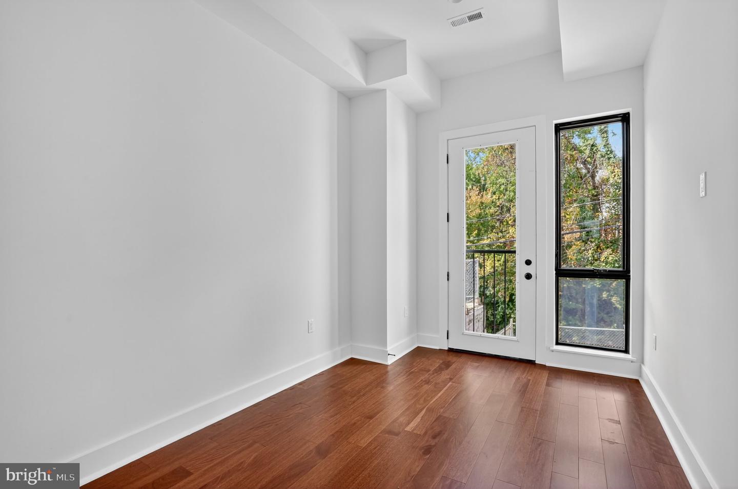 7321 Georgia Ave Nw Property Photo 17