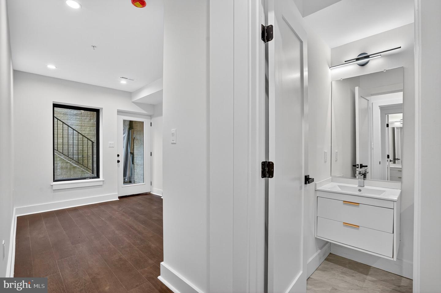 7321 Georgia Ave Nw Property Photo 47