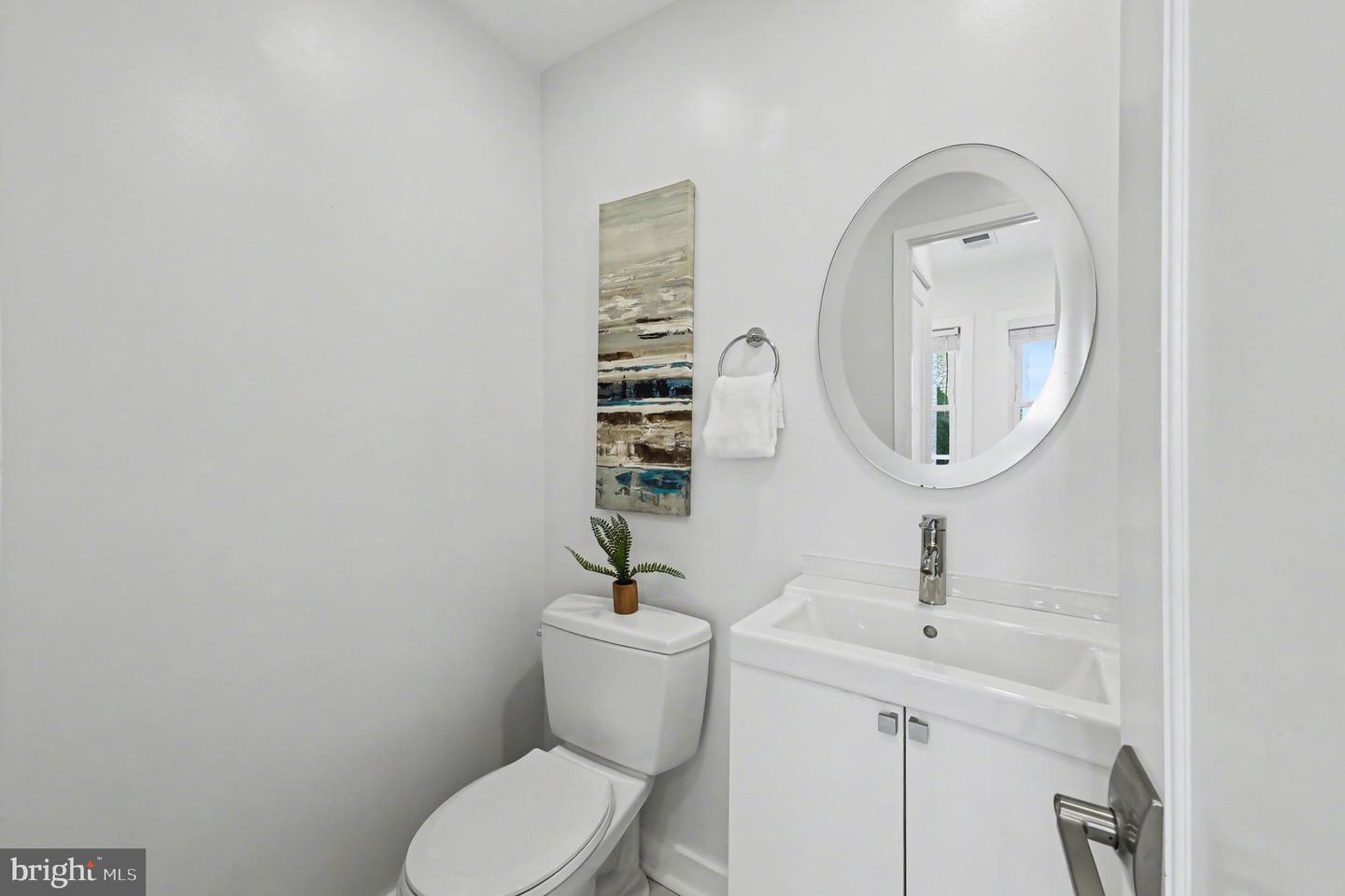 3639 New Hampshire Ave Nw Property Photo 8