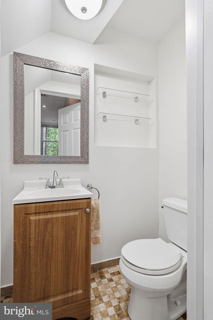 4421 Volta Pl Nw Property Photo 14
