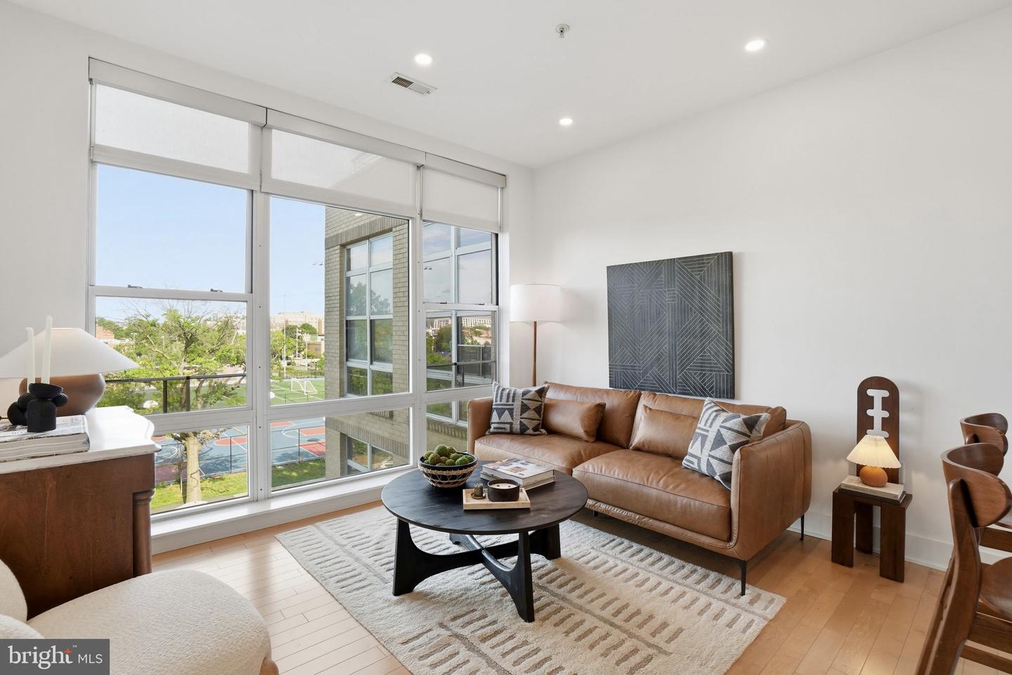 1616 11th St Nw #ph3 Property Photo 5