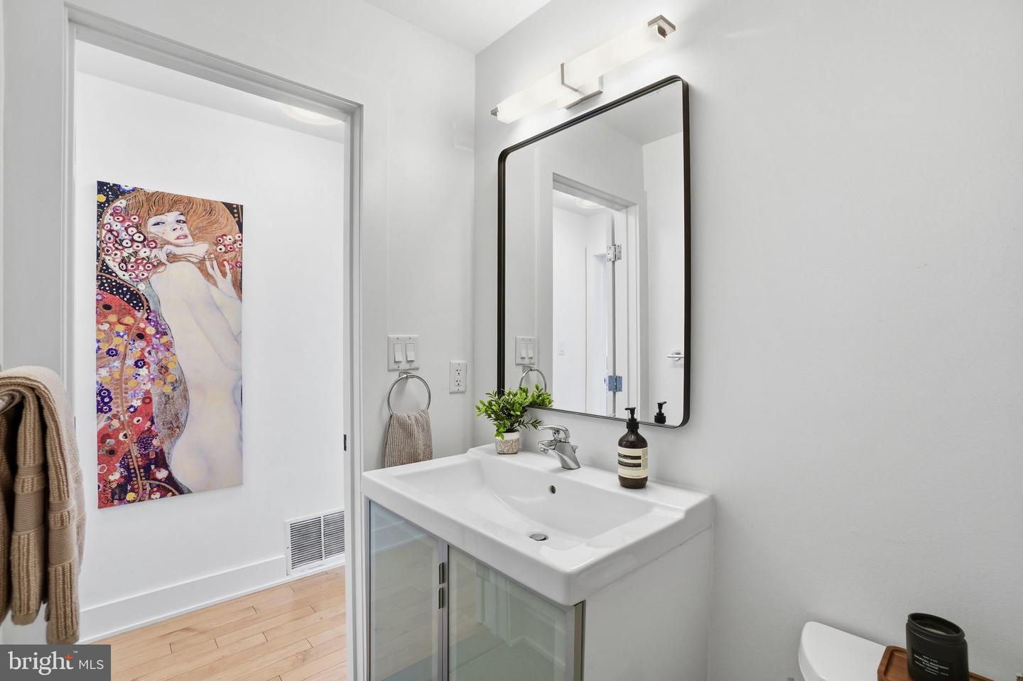 1616 11th St Nw #ph3 Property Photo 13