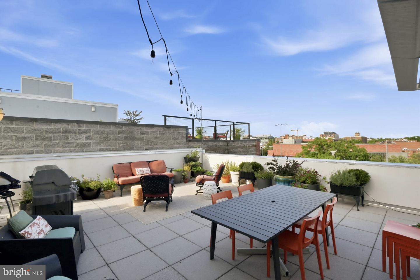 1616 11th St Nw #ph3 Property Photo 22