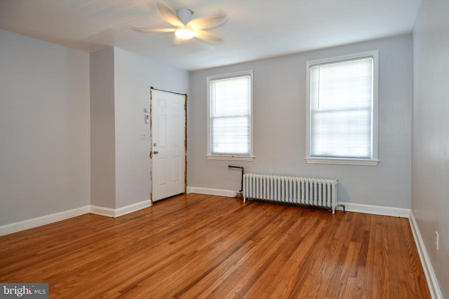 1431 Holbrook St Ne Property Photo 4