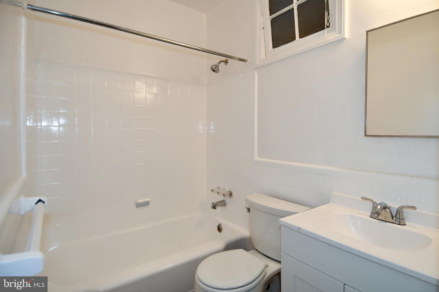 1431 Holbrook St Ne Property Photo 14