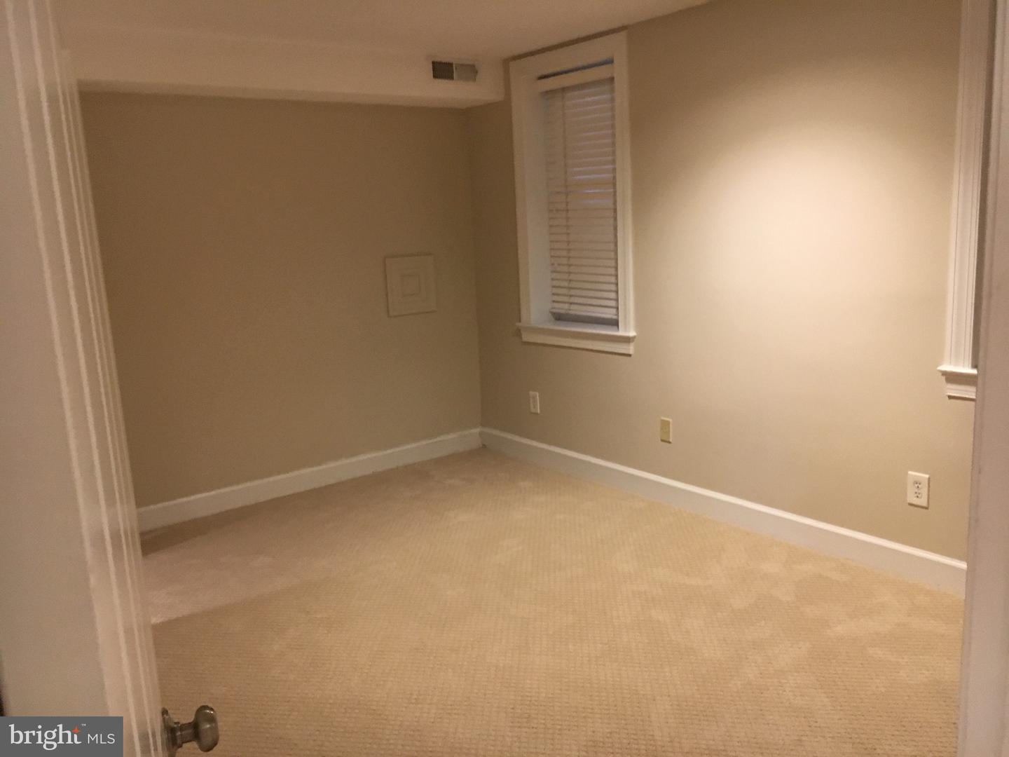 1630 19th Nw ##b2 Property Photo 14