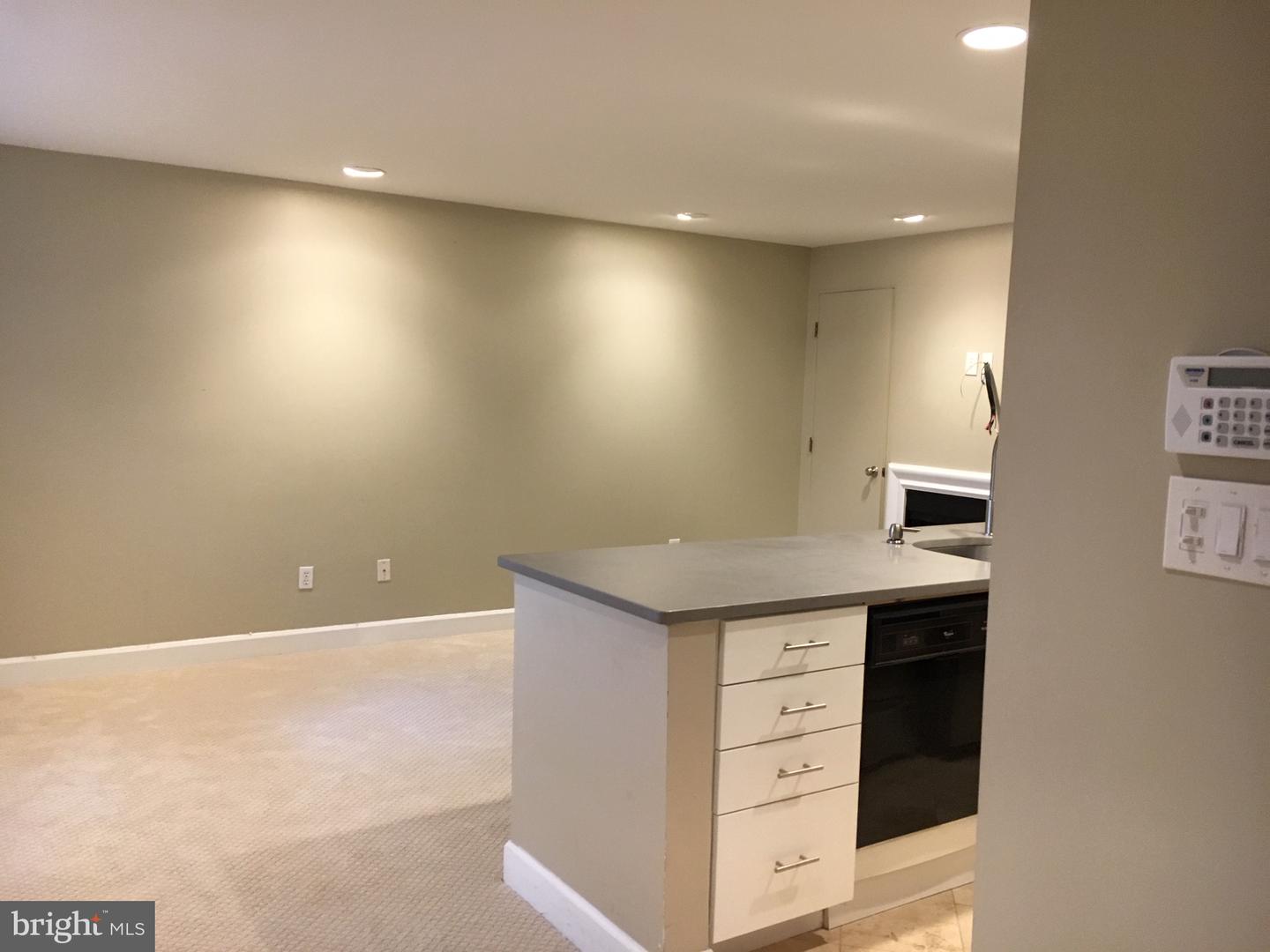1630 19th Nw ##b2 Property Photo 16