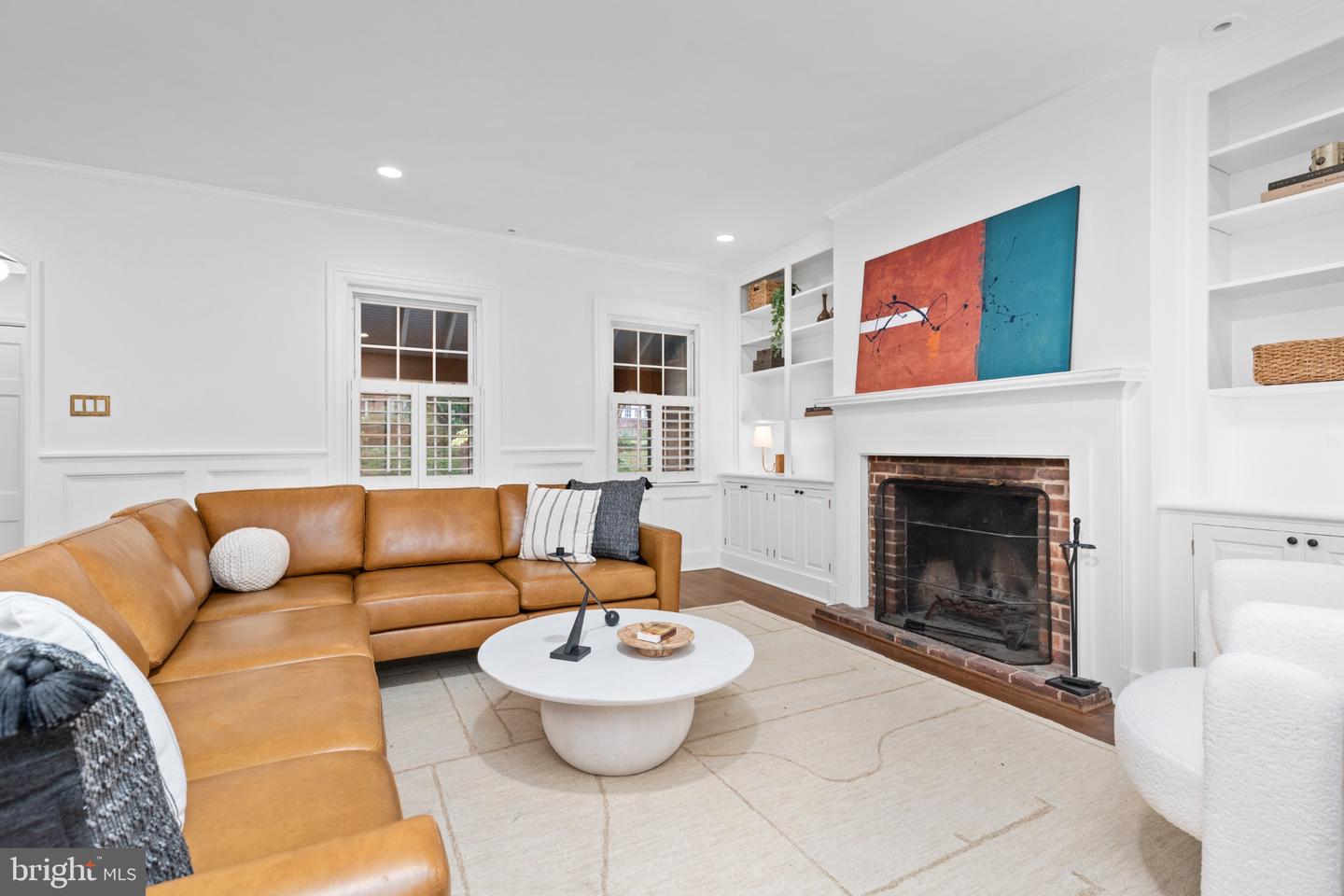 1609 44th St Nw Property Photo 6