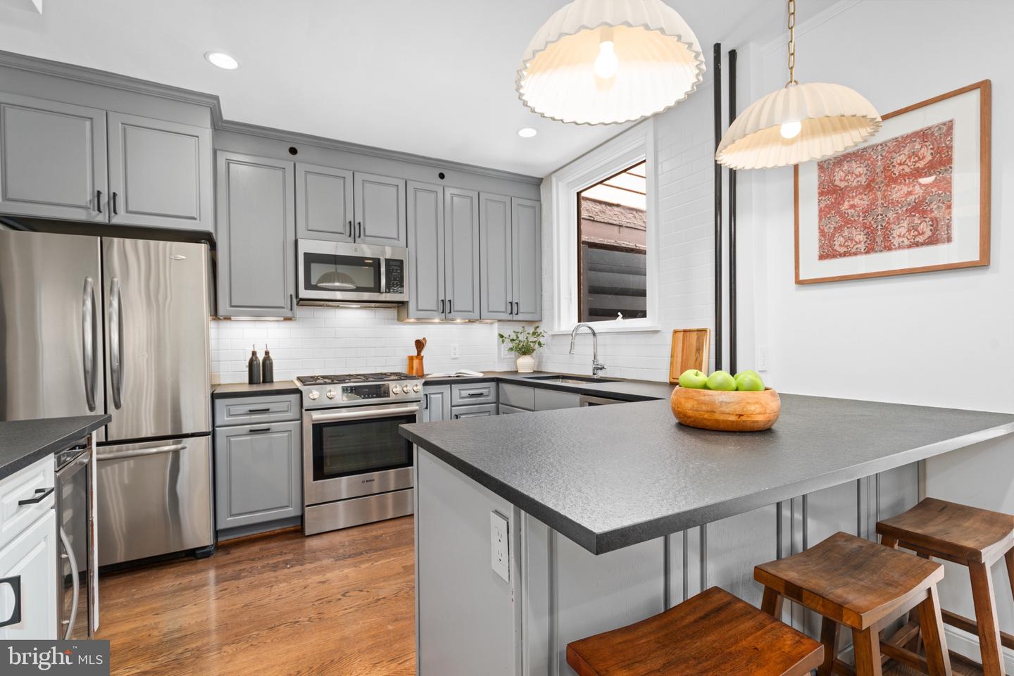1609 44th St Nw Property Photo 12