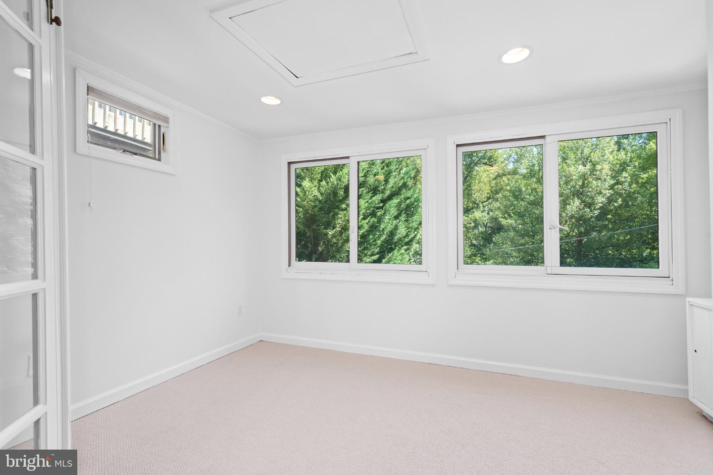1609 44th St Nw Property Photo 22