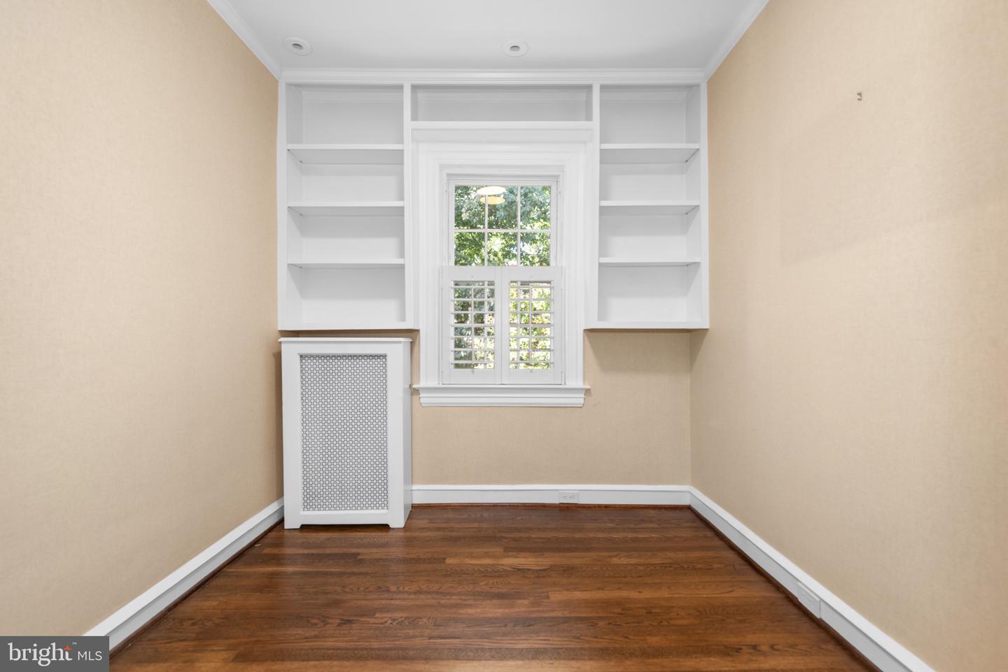 1609 44th St Nw Property Photo 29
