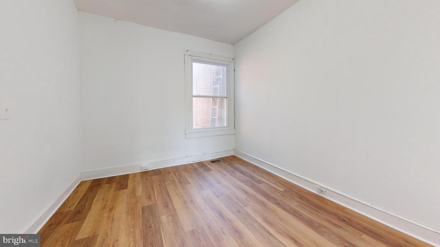 505 Florida Ave Nw Property Photo 9