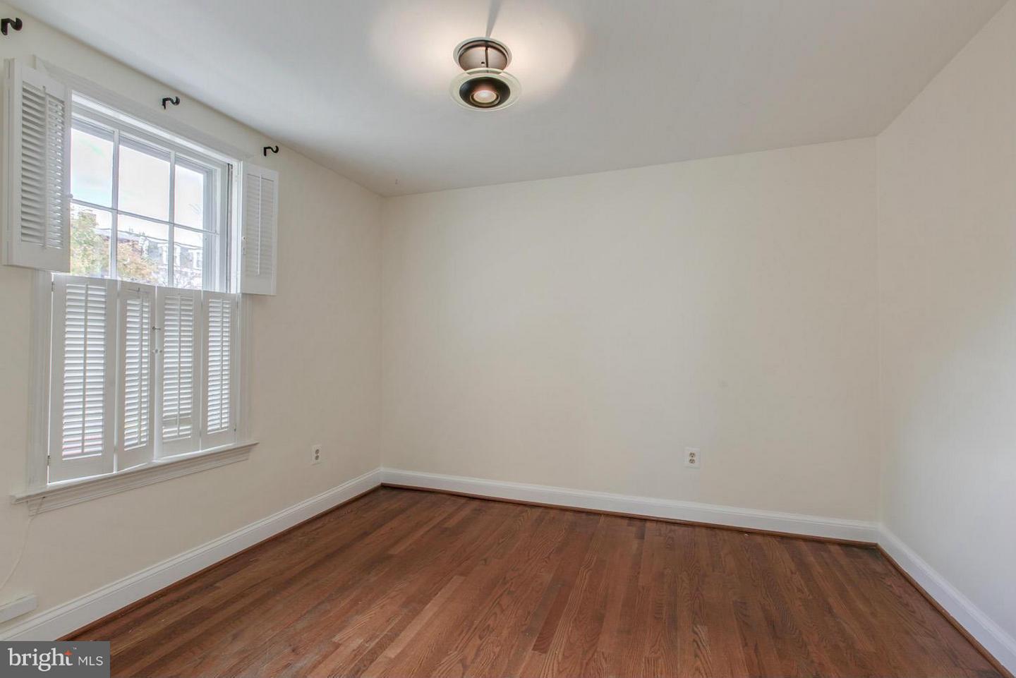 1401 35th St Nw Property Photo 6