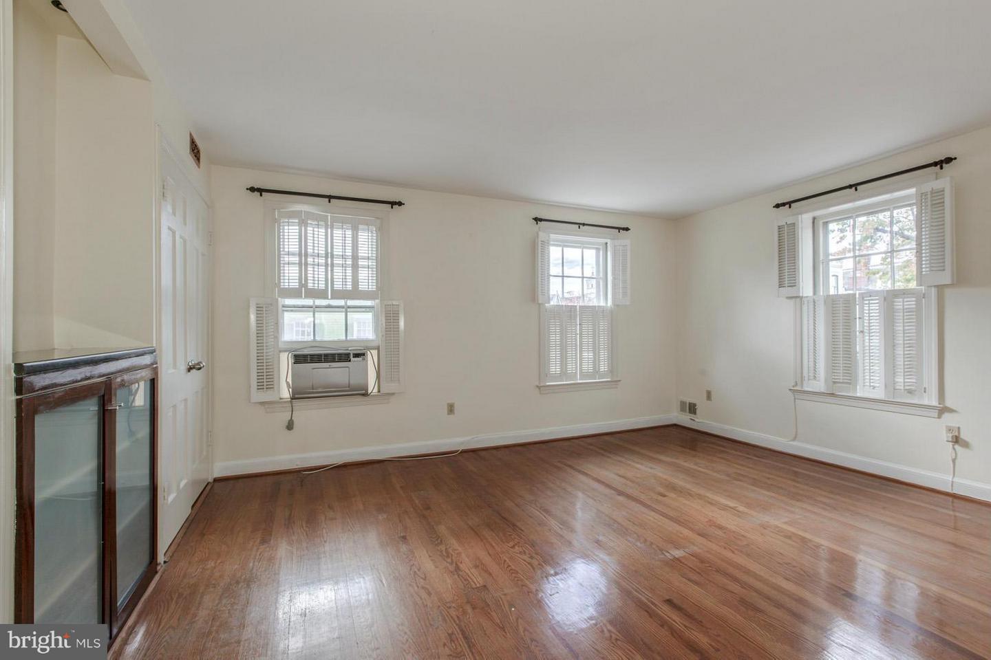 1401 35th St Nw Property Photo 9