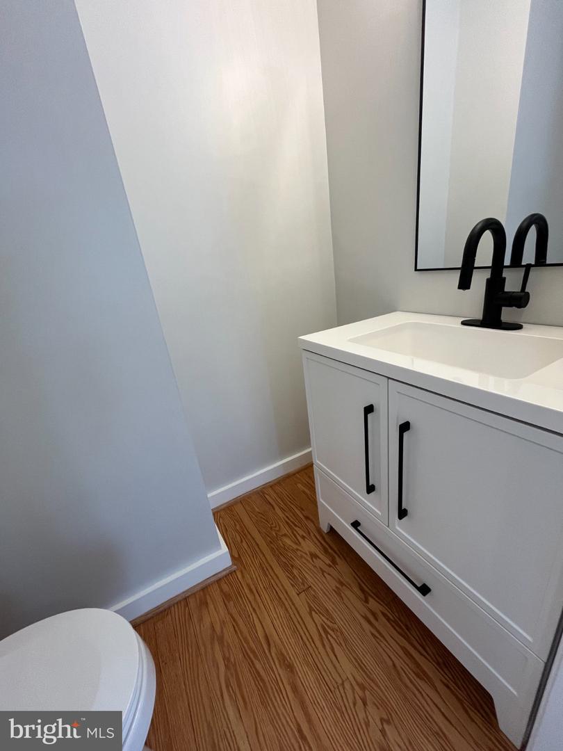 327 Whittier St Nw #a Property Photo 19