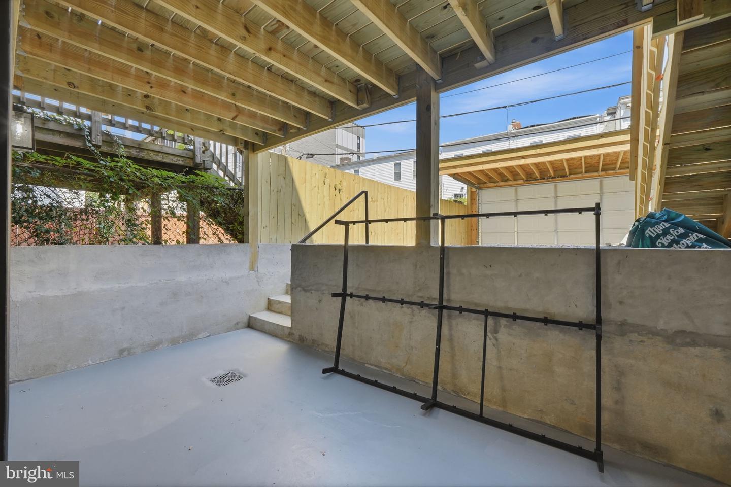 731 Otis Pl Nw Property Photo 35