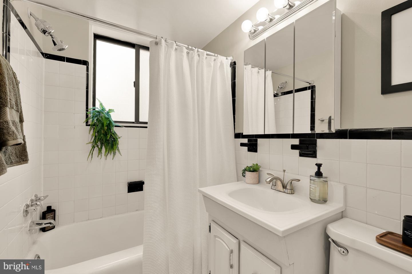3601 Wisconsin Ave Nw #110 Property Photo 15