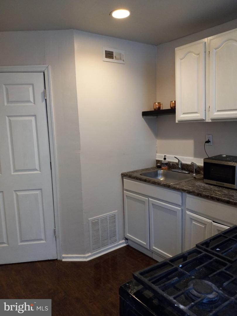 1406 5th St Nw Property Photo 4