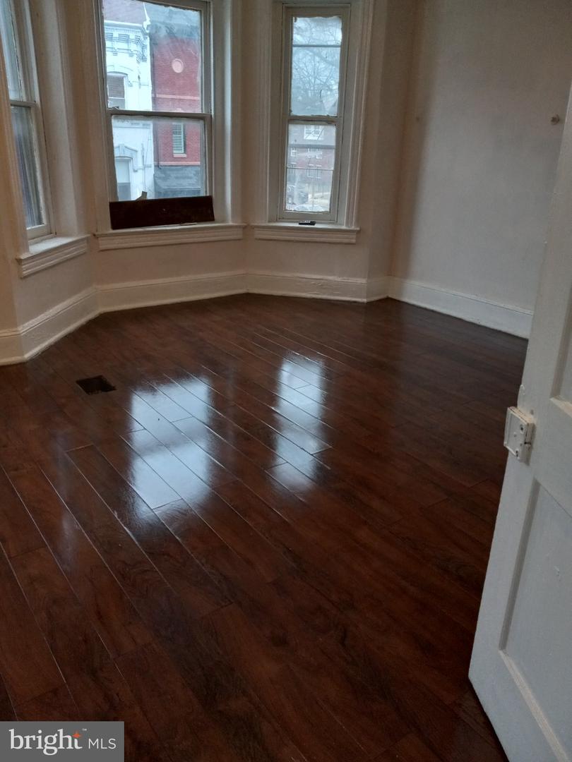 1406 5th St Nw Property Photo 5