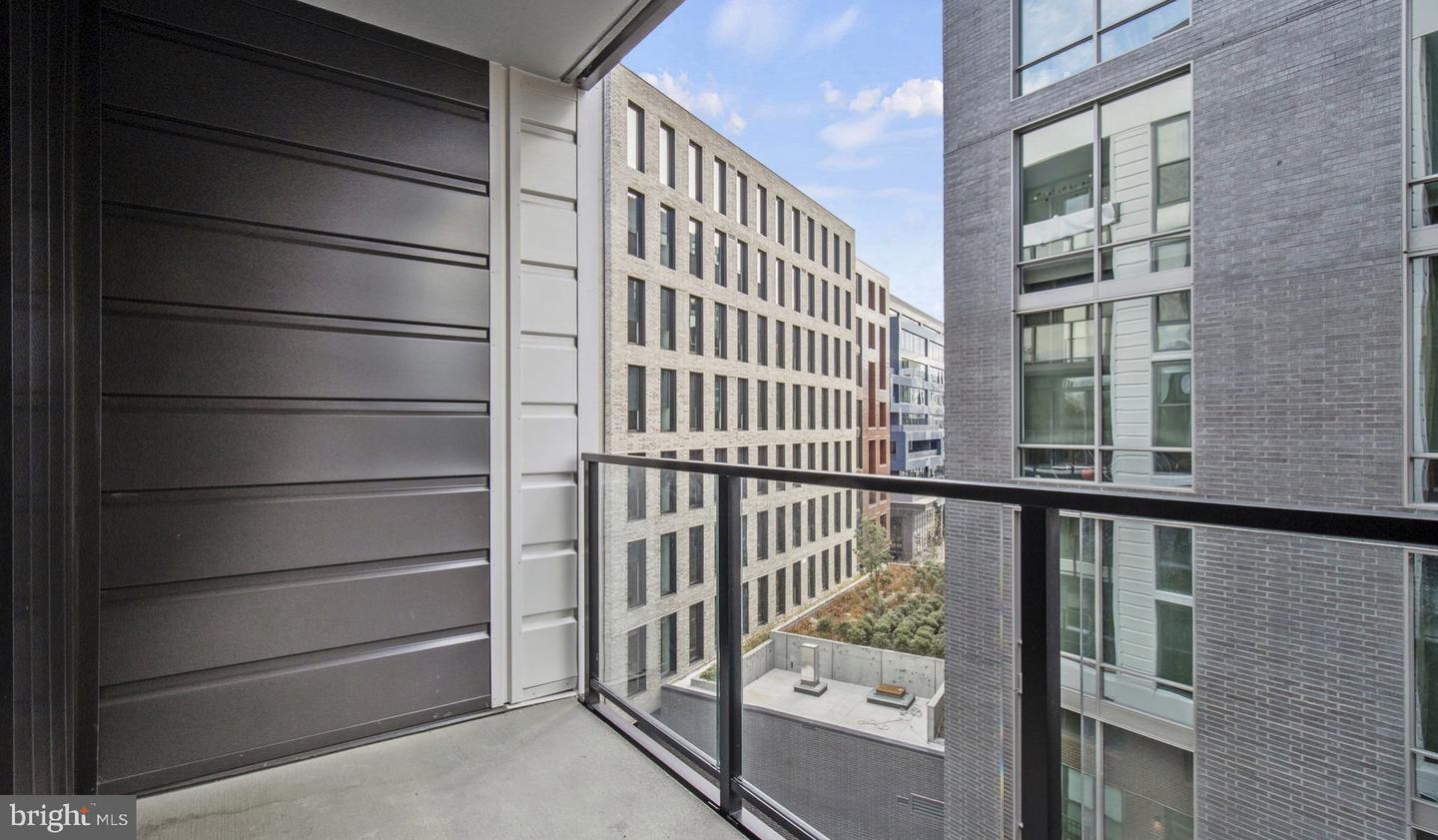 4000 Wisconsin Ave Nw #parc-ph707 Property Photo 14