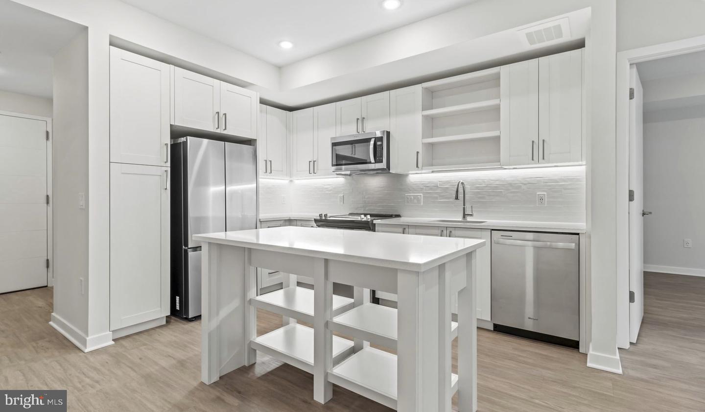 4000 Wisconsin Ave Nw #parc-ph707 Property Photo 19