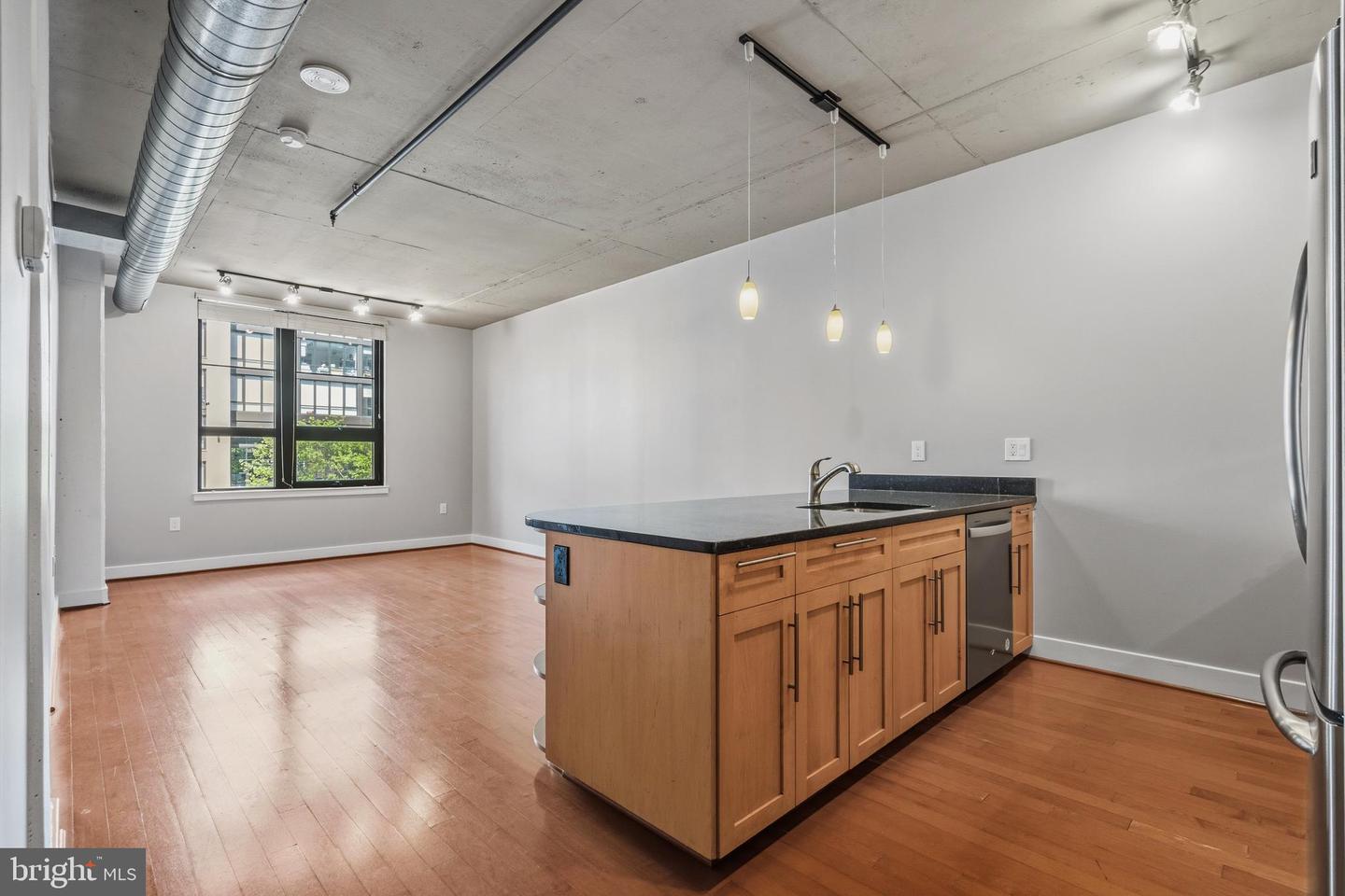 2125 14th St Nw #404 Property Photo 6