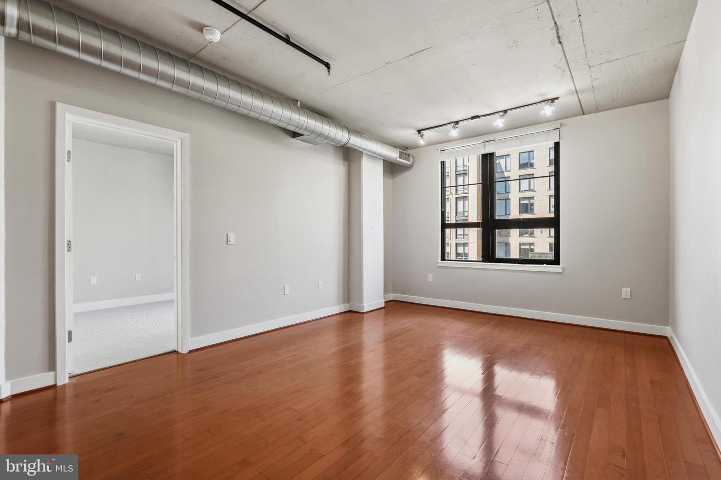 2125 14th St Nw #404 Property Photo 12