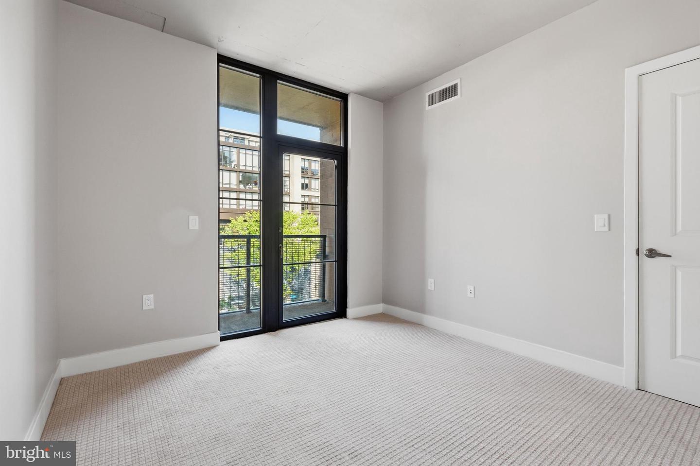 2125 14th St Nw #404 Property Photo 13