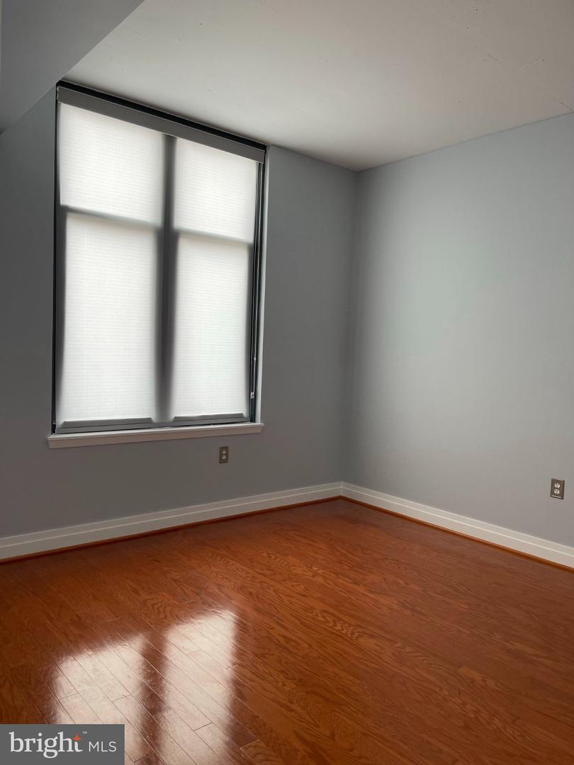 2120 Vermont Ave Nw #217 Property Photo 8