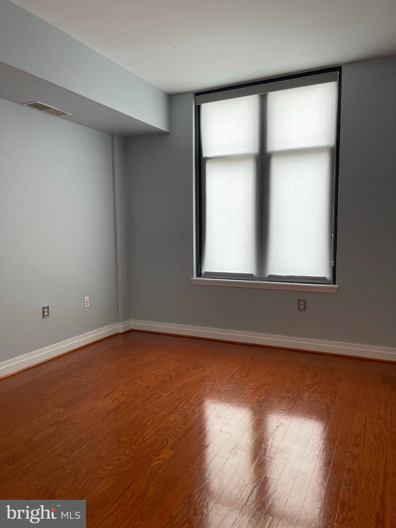 2120 Vermont Ave Nw #217 Property Photo 10