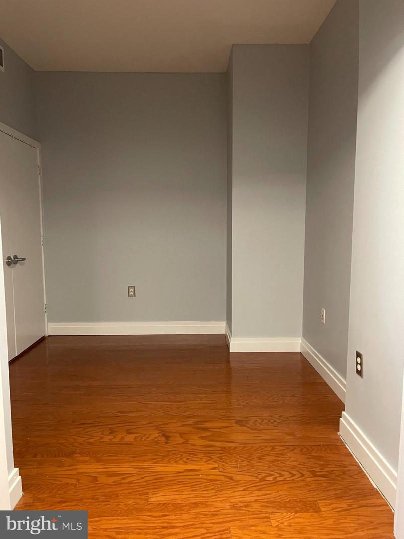 2120 Vermont Ave Nw #217 Property Photo 11