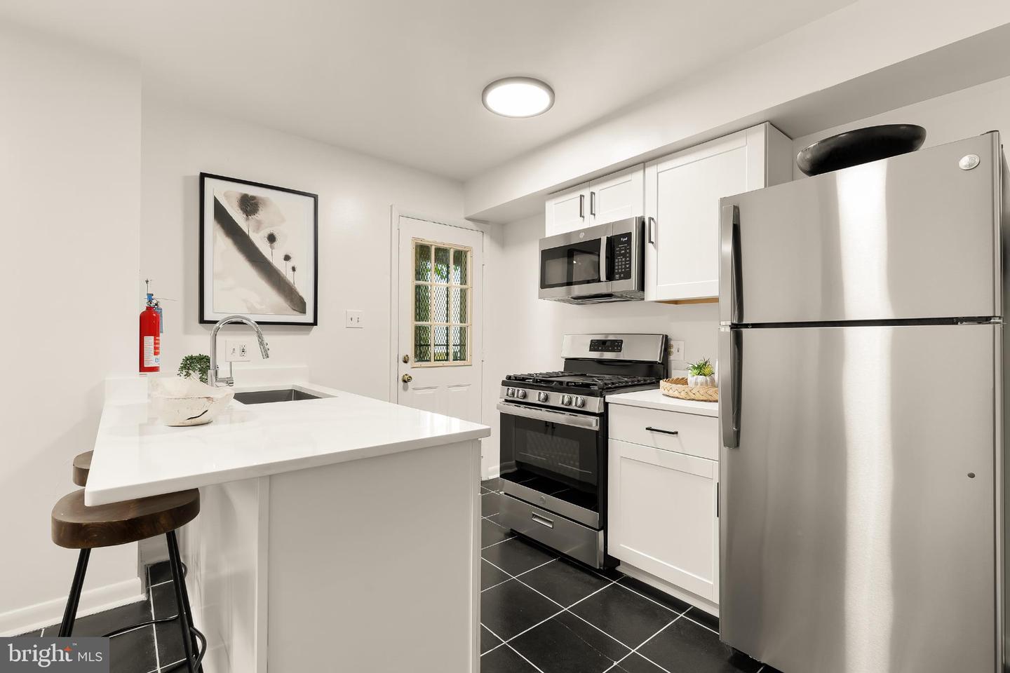 31 Florida Ave Ne Property Photo 16