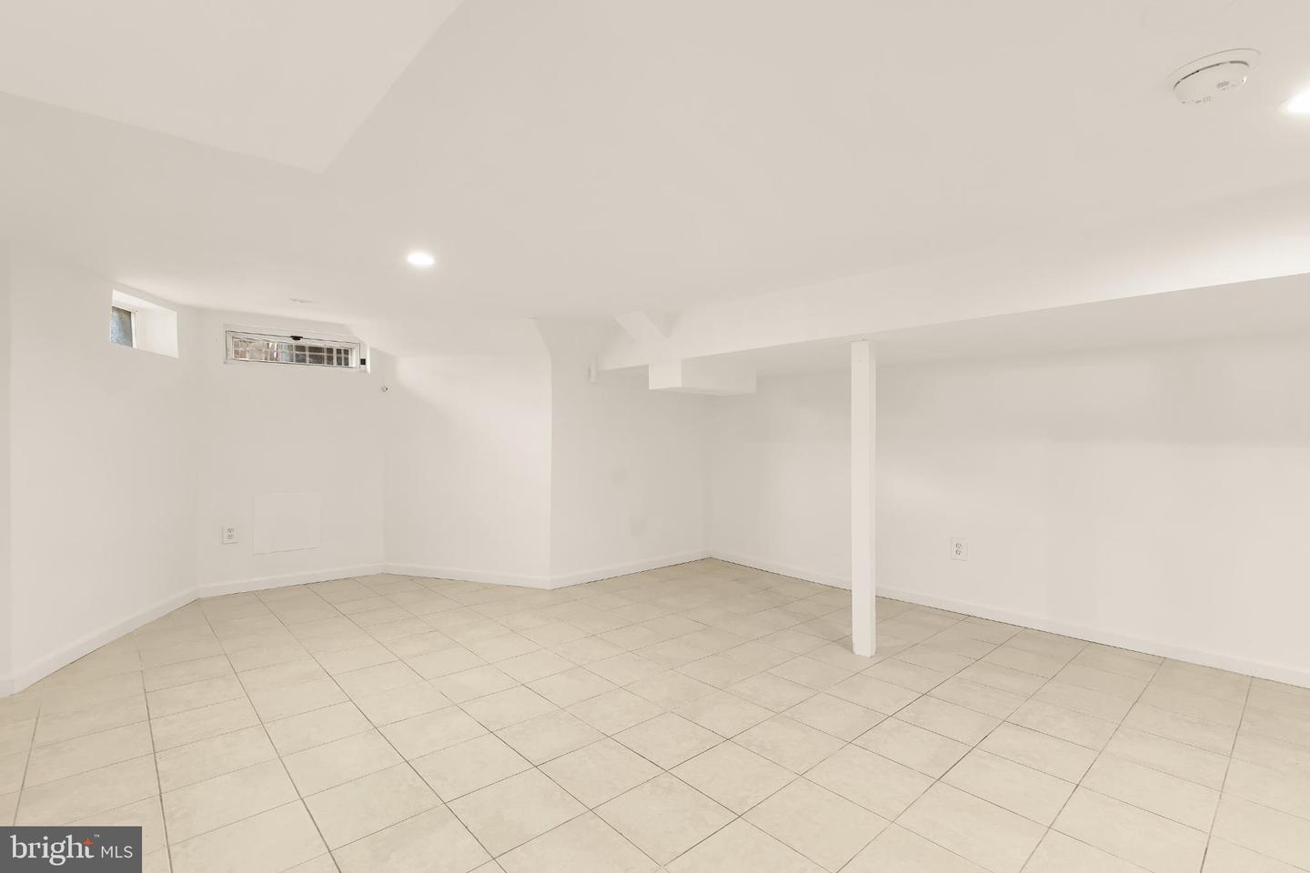31 Florida Ave Ne Property Photo 41