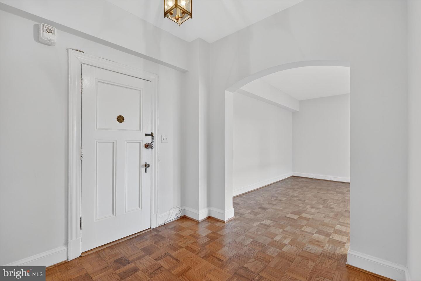4000 Cathedral Ave Nw #534b Property Photo 5