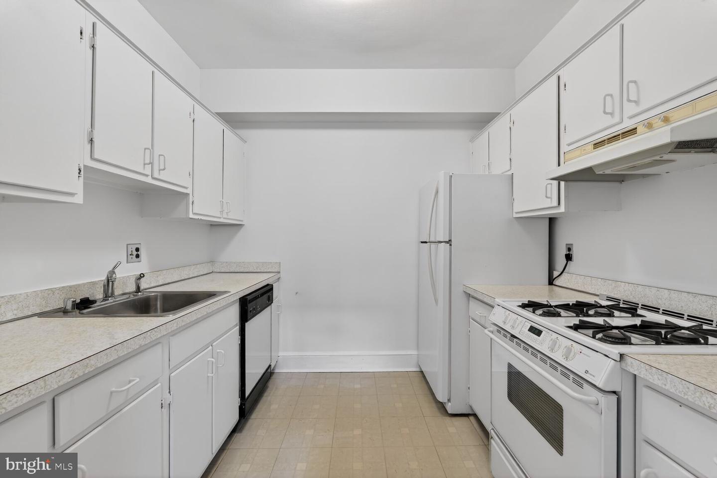4000 Cathedral Ave Nw #534b Property Photo 12