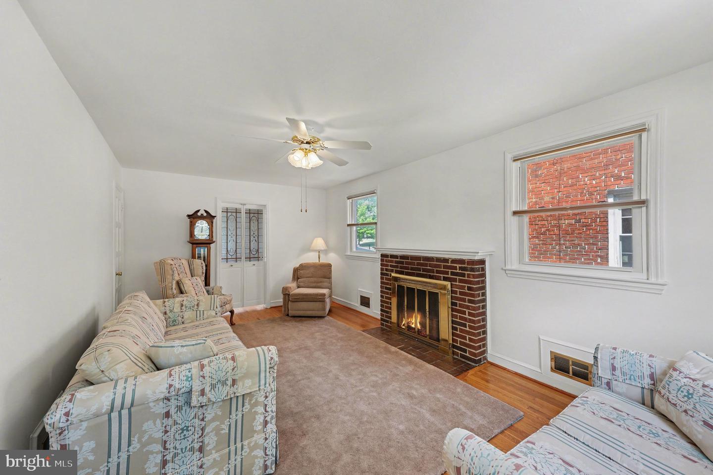 4504 20th St Ne Property Photo 14