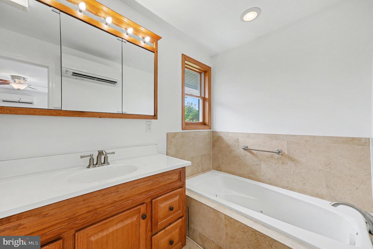 4504 20th St Ne Property Photo 26