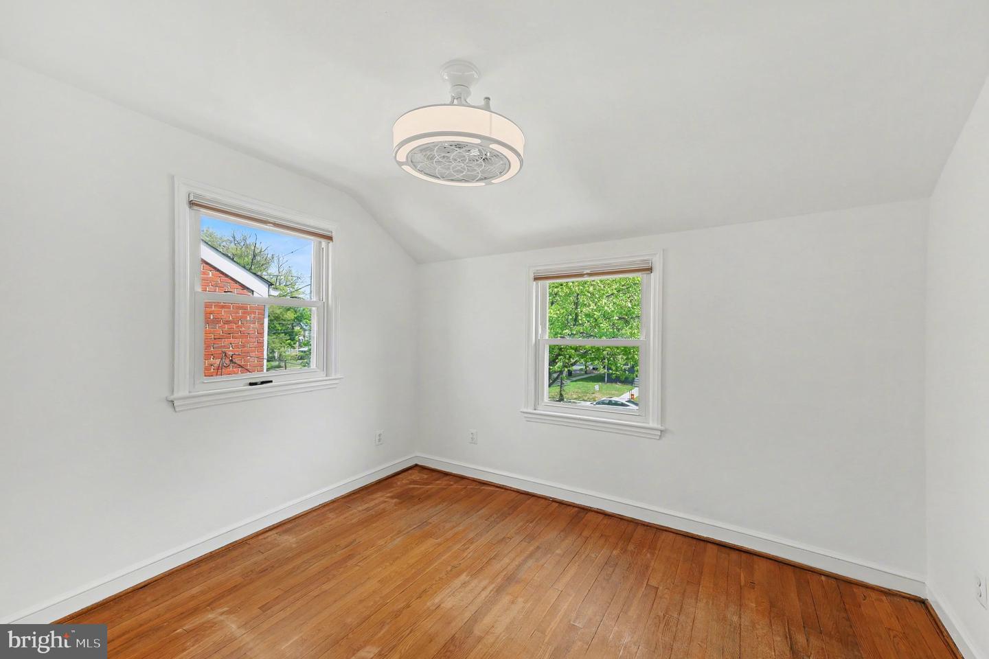 4504 20th St Ne Property Photo 35