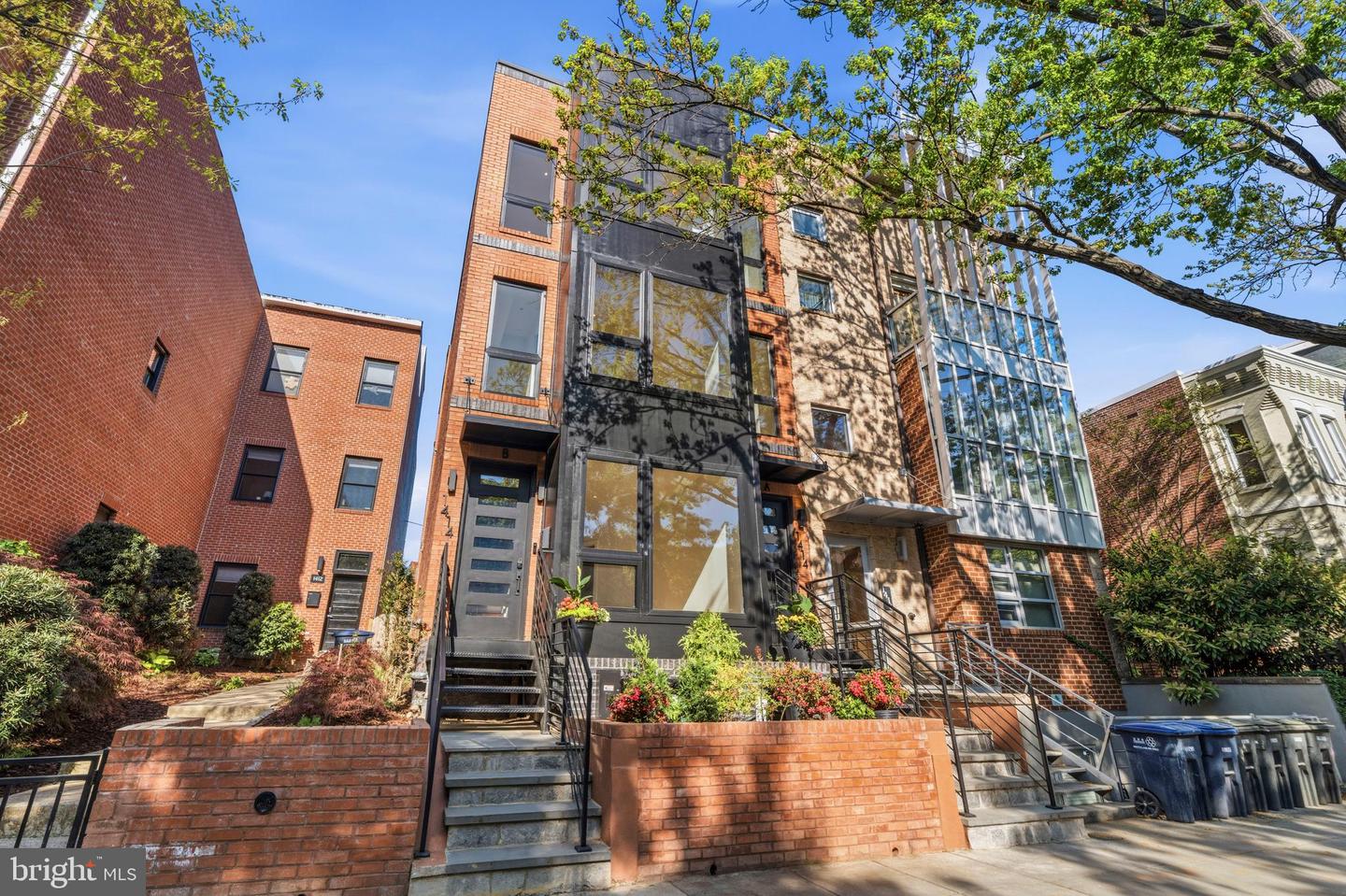 1414 5th St Nw #b Property Photo 2