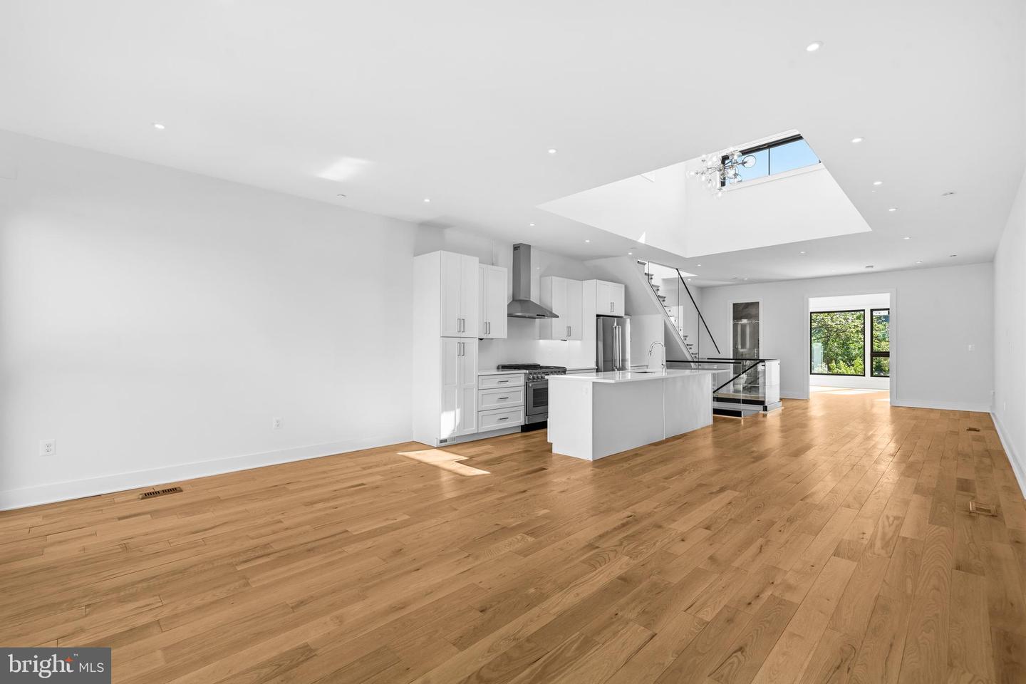 1414 5th St Nw #b Property Photo 13