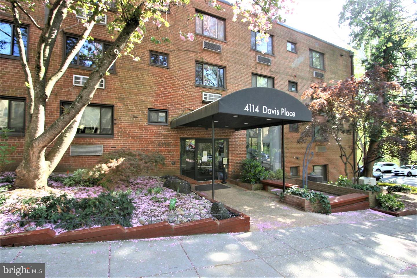 4114 DAVIS PL NW #210 Property Photo 1
